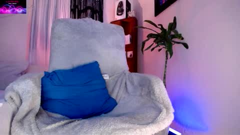 monnojones online show from 10-11-25, 01:49