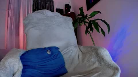 monnojones online show from 12-05-25, 03:15