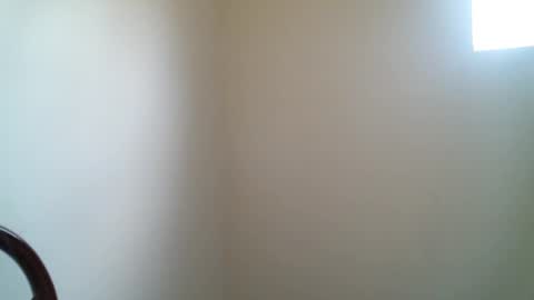 Snapshot of monserratsweet6 chatting on 09-25-25, 05:16 monserratsweet6 online show from 09-25-25, 05:16