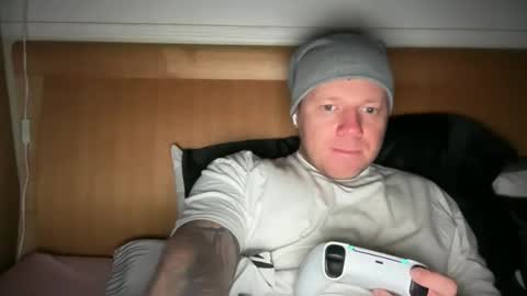 Monster D online show from 04-03-26, 03:59