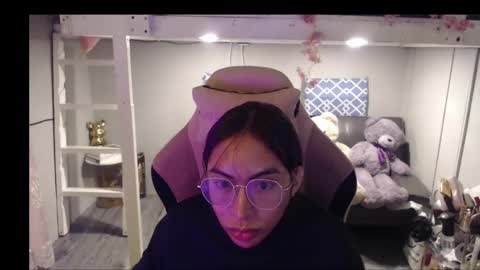 Snapshot of monstercockselfsuck chatting on 05-25-26, 12:00 ELYSE A SIMPLE GIRL online show from 05-25-26, 12:00