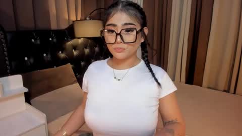 Ruthie online show from 01-26-25, 03:25