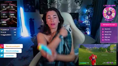 Lydia Mooney online show from 01-22-25, 04:02