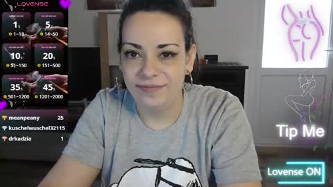 Monse online show from 02-28-25, 11:03