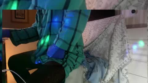 Snapshot of montydxxx2 chatting on 05-19-26, 01:56 montydxxx2 online show from 05-19-26, 01:56