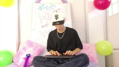   online show from 06-06-26, 11:59