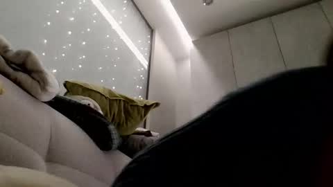 moodiemira online show from 11-05-25, 07:25