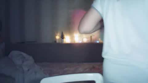 moodiemira online show from 12-18-25, 02:28