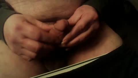 Snapshot of moodyblue550 chatting on 12-16-25, 08:52 moodyblue550 online show from 12-16-25, 08:52