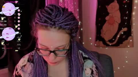 Roxy online show from 10-17-25, 07:27