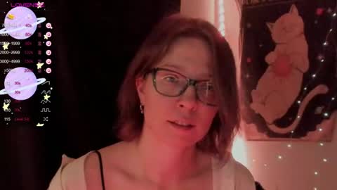 Snapshot of moon__girl chatting on 07-26-26, 07:54 Roxy online show from 07-26-26, 07:54