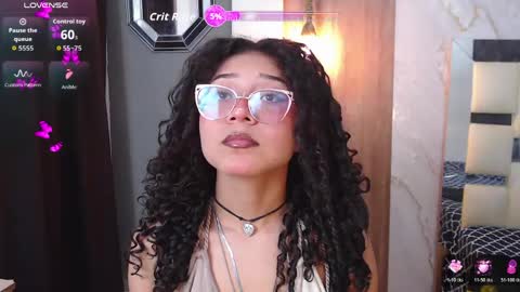 Snapshot of moon_and_fire_ chatting on 05-26-26, 05:14 moon_and_fire_ online show from 05-26-26, 05:14