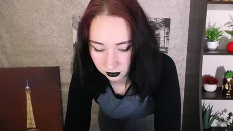 Diana online show from 10-23-25, 09:57