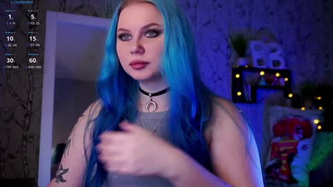 Emilia online show from 02-08-25, 01:00