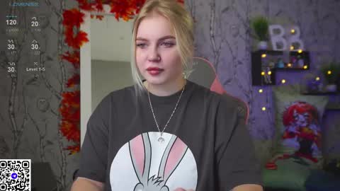 Emilia online show from 10-14-25, 09:10