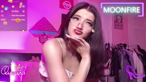 Snapshot of moonfiredance chatting on 02-10-26, 10:30 Nicky online show from 02-10-26, 10:30