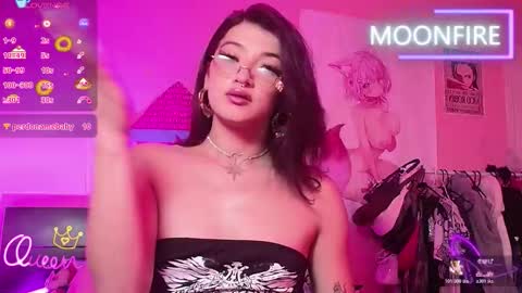 Snapshot of moonfiredance chatting on 02-13-26, 12:56 Nicky online show from 02-13-26, 12:56