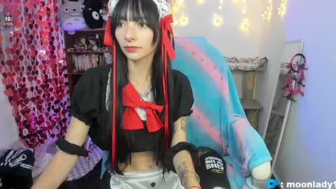 MOON  online show from 04-17-26, 02:03