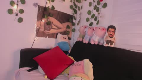 moonliight__ online show from 02-20-26, 11:05