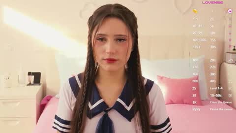 Snapshot of moonlitediva chatting on 11-22-25, 07:40 Cristy online show from 11-22-25, 07:40