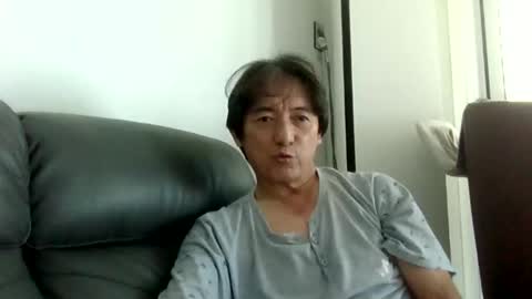 Snapshot of moonstone77 chatting on 09-10-25, 01:38 moonstone77 online show from 09-10-25, 01:38