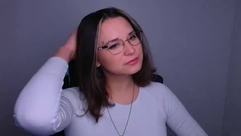 Snapshot of moonsusanna chatting on 11-22-25, 06:23 Susanna online show from 11-22-25, 06:23