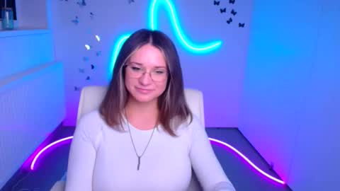 Snapshot of moonsusanna chatting on 12-03-25, 12:58 Susanna online show from 12-03-25, 12:58