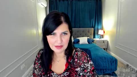 Ask me  online show from 11-25-25, 03:06