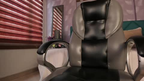 Michelle online show from 01-10-25, 07:00