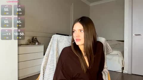 Snapshot of moraimfeld chatting on 10-06-25, 06:11 Fleyva online show from 10-06-25, 06:11