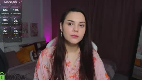 morana_01 online show from 12-16-25, 03:17