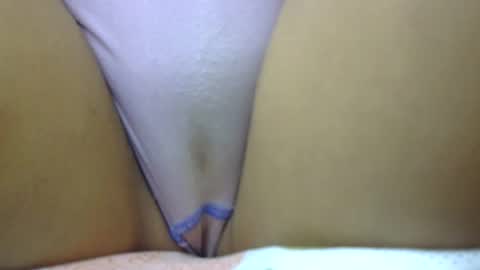 Snapshot of morenita5640 chatting on 10-15-25, 03:45 morenita5640 online show from 10-15-25, 03:45