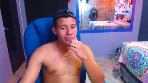 MorenoFullHot online show from 12-10-24, 04:06