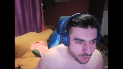 Snapshot of morenovlc848489 chatting on 02-06-26, 10:35 morenovlc848489 online show from 02-06-26, 10:35