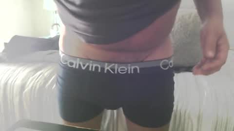 Snapshot of moreofthis chatting on 02-18-26, 06:15 Didier online show from 02-18-26, 06:15