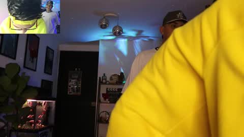   online show from 03-02-25, 02:19