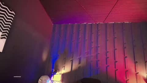 Snapshot of morganacrowley_ chatting on 02-19-25, 01:40 Morgana online show from 02-19-25, 01:40