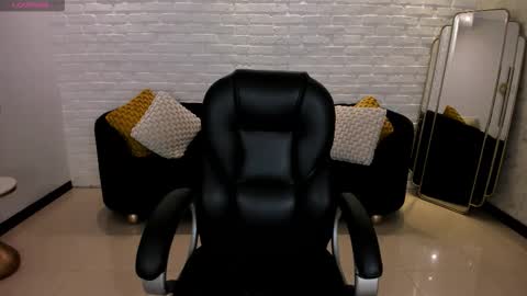 Morgan Hicks online show from 11-04-25, 07:24