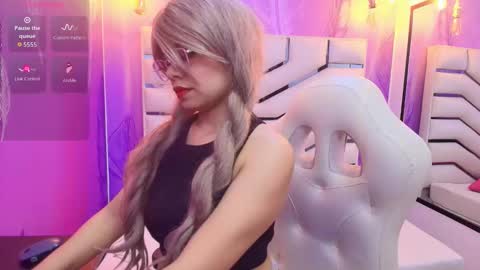 Snapshot of morggan_black chatting on 09-20-25, 01:34 morggan_black online show from 09-20-25, 01:34