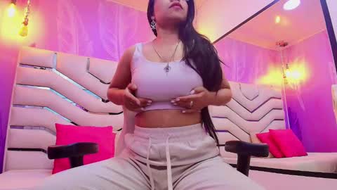 Snapshot of morggan_black chatting on 09-28-25, 01:27 morggan_black online show from 09-28-25, 01:27