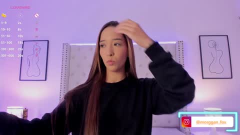 Morggan Castle online show from 01-10-25, 02:04