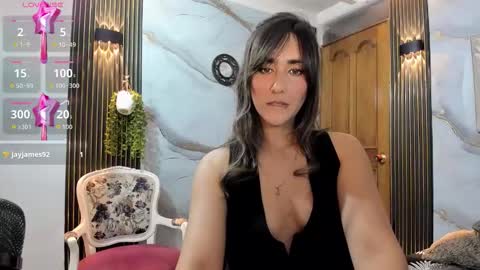 Snapshot of moriahhoe chatting on 11-14-25, 07:34 Moriah online show from 11-14-25, 07:34