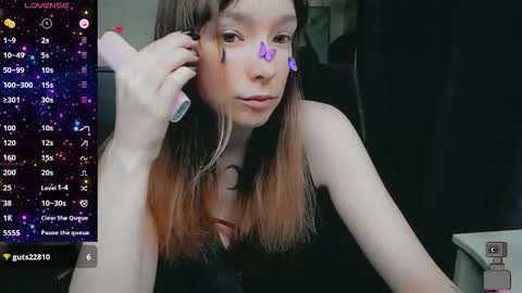 Snapshot of morimy chatting on 11-29-25, 02:03 Lisa 3 online show from 11-29-25, 02:03