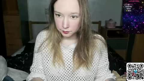Snapshot of morimy chatting on 06-13-26, 04:27 Lisa 3 online show from 06-13-26, 04:27