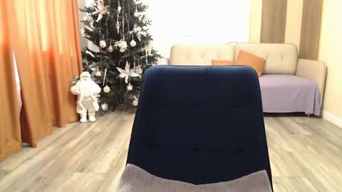 Anna online show from 01-14-25, 09:56