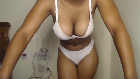 Mellisa online show from 12-04-24, 08:34