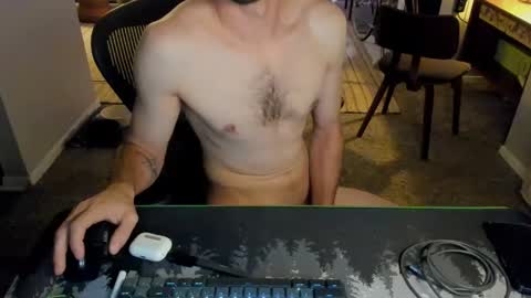 Snapshot of morningwood_8890 chatting on 09-13-25, 02:00 Dylan online show from 09-13-25, 02:00