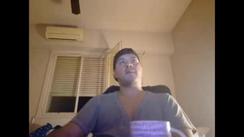 Snapshot of morocho777 chatting on 12-26-24, 03:38 Bruno online show from 12-26-24, 03:38