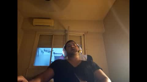 Snapshot of morocho777 chatting on 03-08-25, 09:39 Bruno online show from 03-08-25, 09:39