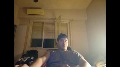 Snapshot of morocho777 chatting on 10-08-25, 05:38 Bruno online show from 10-08-25, 05:38